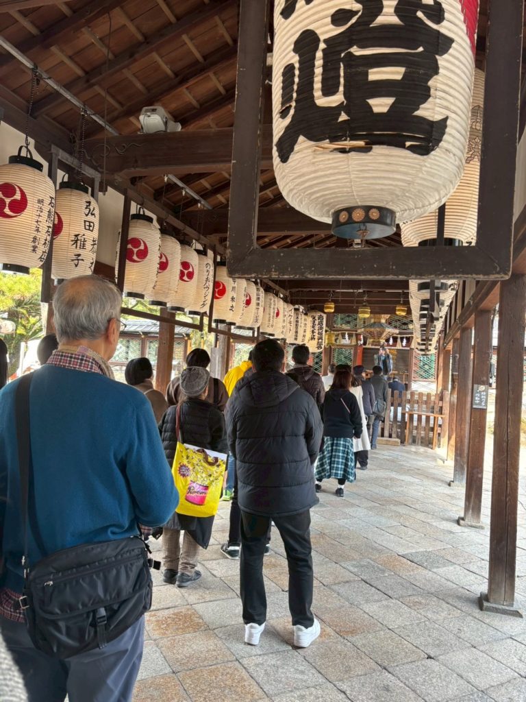 【就労移行支援事業所の新年行事】初詣と書き初めで気持ちを整える時間🎍🖌️のイメージ画像